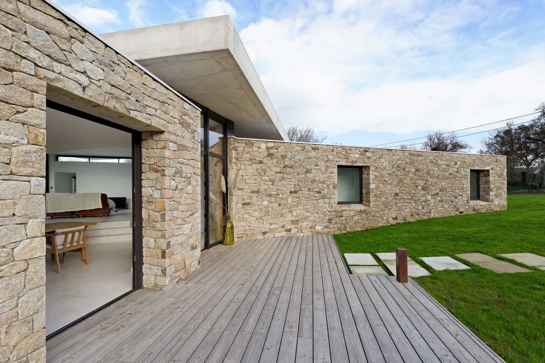 MAISON INDIVIDUELLE ET HANGAR A BATEAU A SARZEAU (56) - Image 3